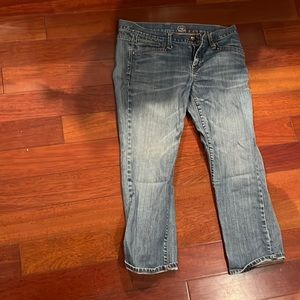 Cropped jeans size 10